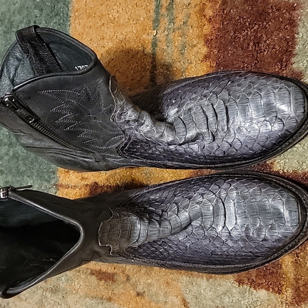 Sendra Snakeskin Cowboy Boots Western Almond Toe Distressed Rockstar